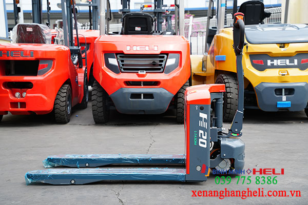Xe Nâng điện đắt Lái Cbd20-Alih