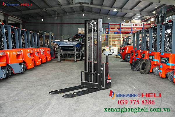Xe Nâng điện đứng Lái Dùng Cho Pallet 1 Mặt