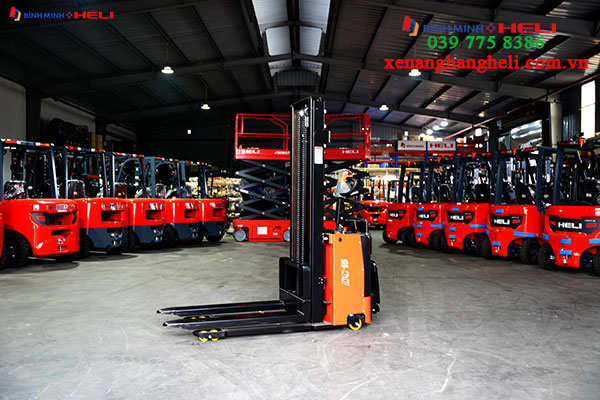 Xe Nâng Tay Cao Chạy điện 1.5 Tấn Cdd15j-Re