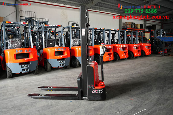 Xe Nâng Tay Cao Chạy điện 1.5 Tấn Cdd15j