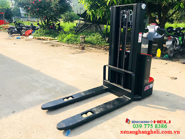 Xe Nâng Tay điện Cao Cdd15j