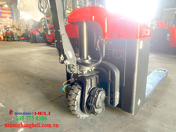 Xe Nâng Tay điện đi Công Trình